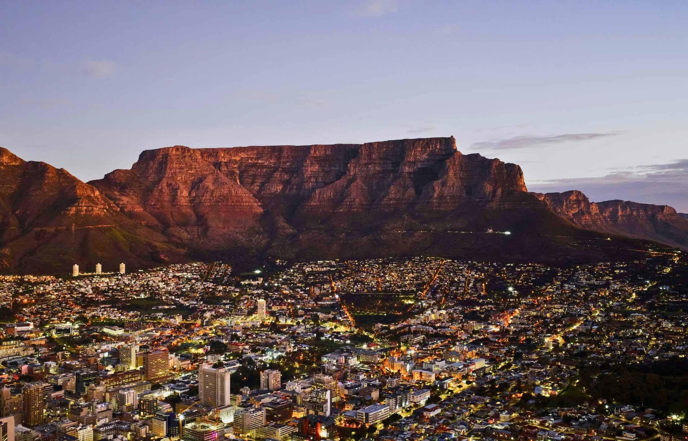 Cheap flights to South Africa: Discover Cape Town